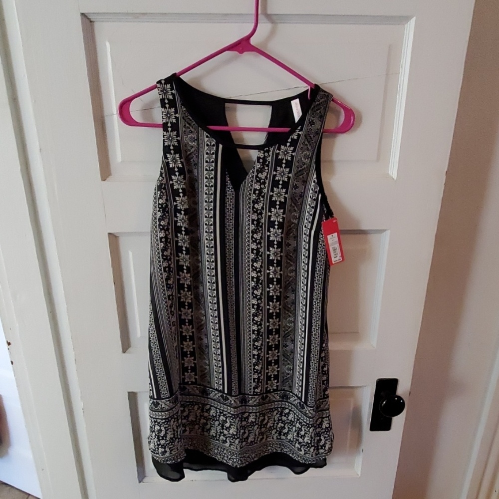 Long top perfect for leggings/or dress